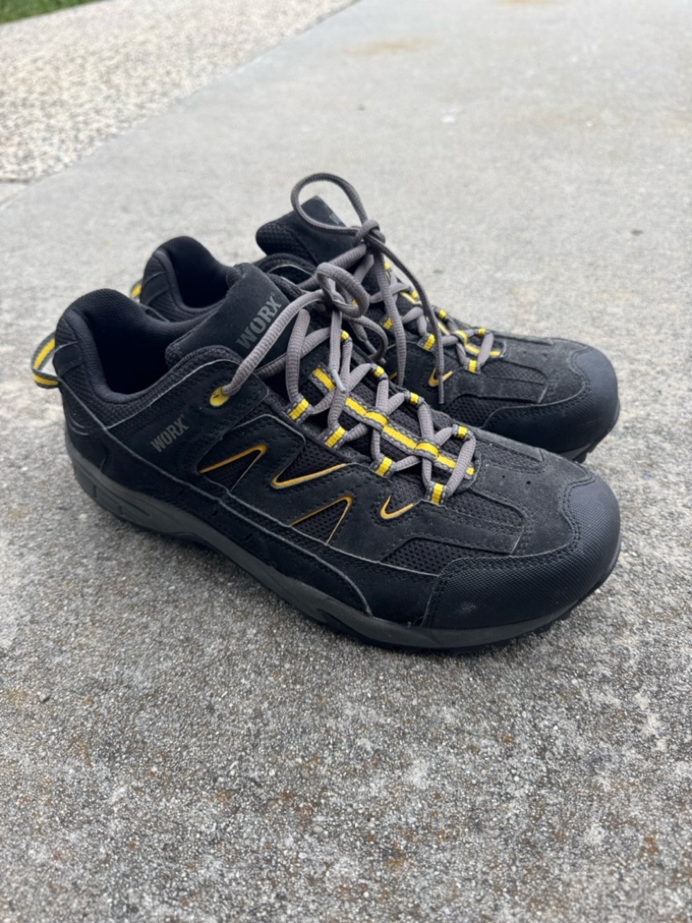 Men's Black Work Shoes with Yellow Trim steel toe size 11